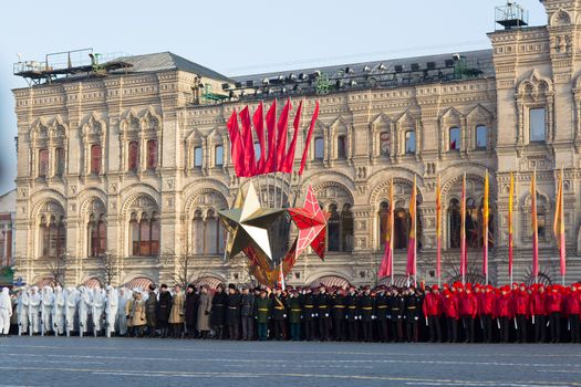 RUSSIA, Moscow: Several thousand servicemen march across the Red Square in commemoration of the historical 1941 military parade in Moscow, Russia, on November 7, 2015. 