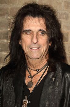 UK, London:  Alice Cooper won the Classic Album award at the Classic Rock Roll of Honour awards at the Roundhouse, in London on November 11, 2015. Queen took out the award for Living Legends. 