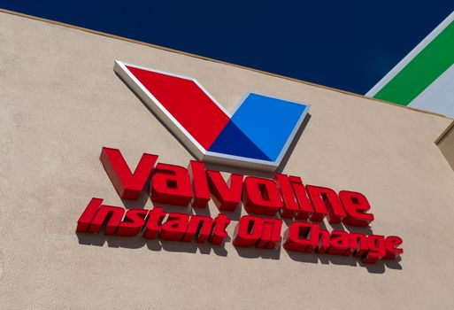 LOS ANGELES, CA/USA - November 11, 2015: Valvoline Instant Oil Change exterior and Logo. Valvoline Instant Oil Change provides automobile preventative maintenance.