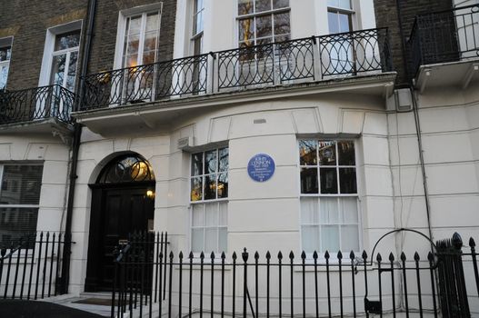 John and Yoko's London house