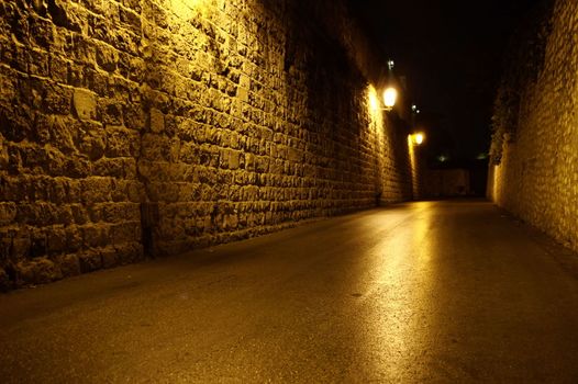  jerusalem old city at night