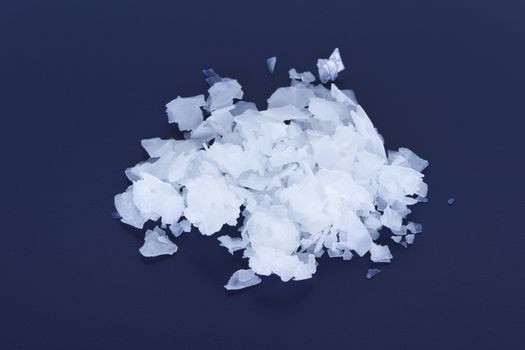 Magnesium chloride flakes-sea salt