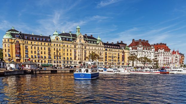 Scenes from Strandvagen,  a boulevard in Ostermalm district in Stockholm. Completed for the Stockholm World's Fair in 1897, nowadays considered the most prestigious avenue in town.