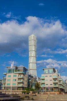 HSB Turning Torso, the tallest tower in Scandinavia at 190 m high, combines office and residential functions. Designed by the Spanish architect Santiago Calatrava.