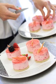 mini cheese cake dessert