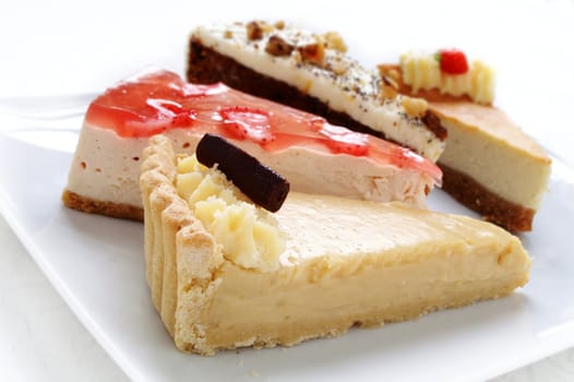 traditional cheese cake slice
