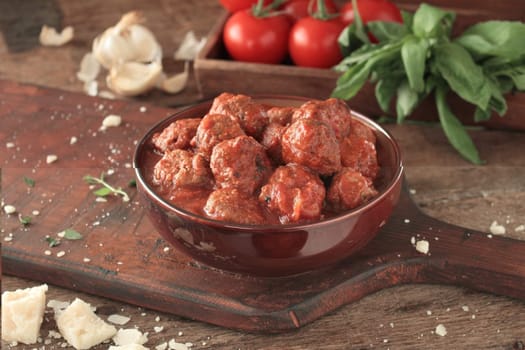 italian meatballs with spaghetti