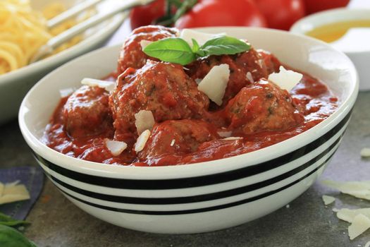 Italian meatballs in tomato sauce