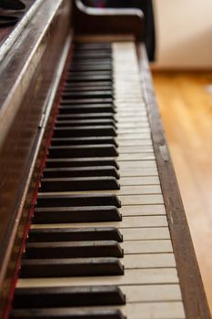 Upright piano keyboard