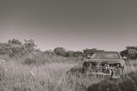 Old car parked at Forest Lawn