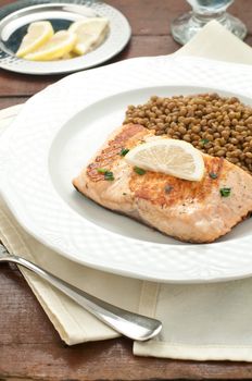 Fillet of grilled salmon with lentils, Italy