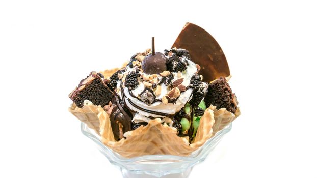 delicious ice cream scoops with wafer bowl