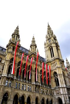 tall city hall in Vienna Austria