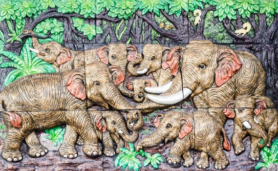 elephant Thai stucco on the temple wall