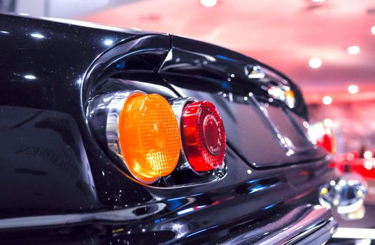 the black Oldtimer round taillights close up