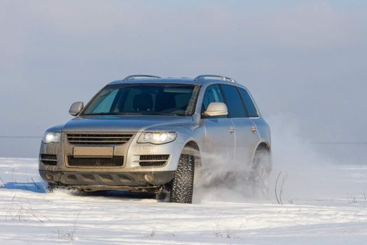 Car offroad spray snow