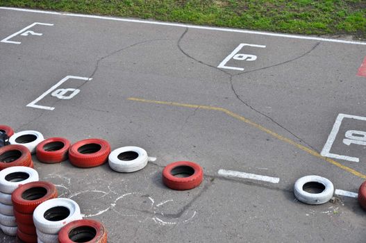 start grid on an open racetrack