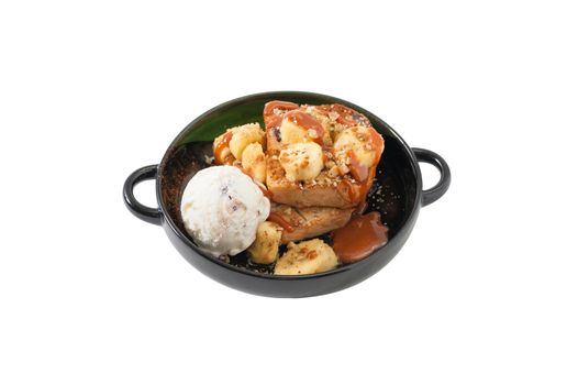Ice cream and toast with banana and Thai tea ceramel sauce