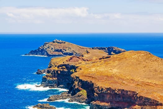 Island Ilheu da Cevada / do Farol - the most easterly point on Madeira - view from Ponta do Furado