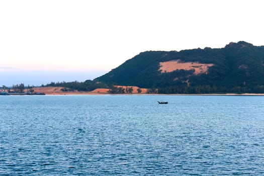 island in the sea