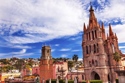 Parroquia Archangel church Town Square Rafael Church San Miguel de Allende, Mexico. Parroaguia created in 1600s.

