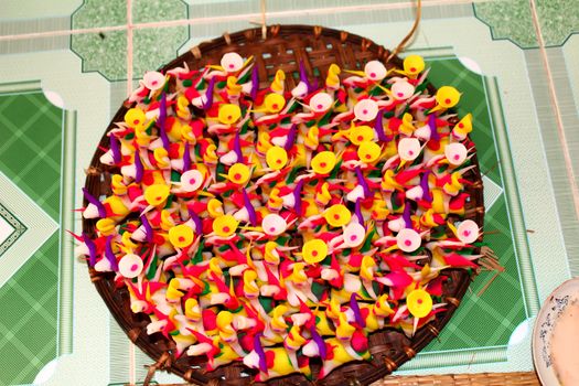 Tohe, the traditional toys in Vietnam made by colored rice powder