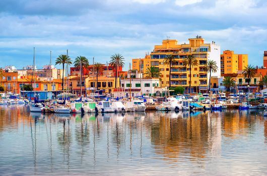 Yachts in front of apartment village in Palma de Mallorca, Majorca, Spain