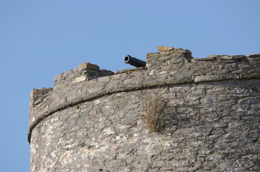 Views around Plymouth Sound, the Hoe and historic buildings.