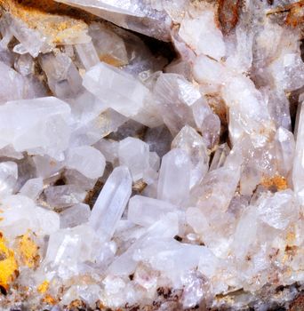 SAMPLES OF CRYSTALS PHOTOGRAPHED IN MACRO.