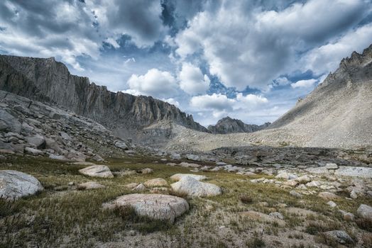 Mountain landscape in the Sierra Nevada mountains, California