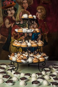 Image of cakeballs and cupcakes at a wedding