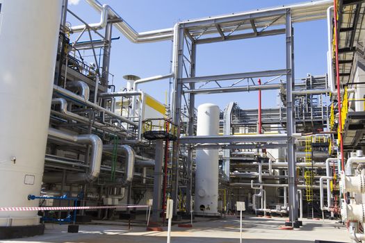 A complex oil refinery for making gasoline