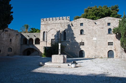 Argirokastrou Square in Rhodes Town can be found at the bottom of the street of the knights (Ippoton)