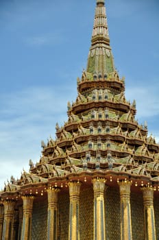 Grand Palace was built as the final resting place of the Emerald Buddha ( Phra Kaeo) surrounded by the kings residence, it is Thailands holiest temple. This is the Phra Mondop Library