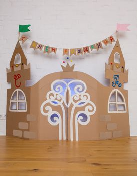 The cardboard childres palace. The decorated birthday.