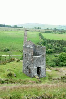 Images of old and non operating mines and their buildings at Mary Tavey.