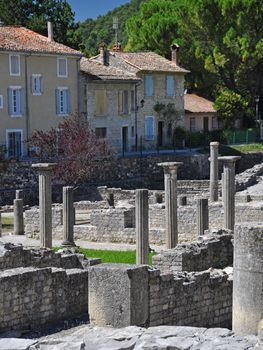 La Villasse, these extensive Roman ruins are at Vaison-La-Romaine, Provence, France. These Gallo-Roman remains are situated in the very centre of the fascinating ancient town of Vaison-La-Romaine. The ruins shown are the Maison au buste d'argent ( house of the patrician of the silver bust) at Quartier de la Villasse.