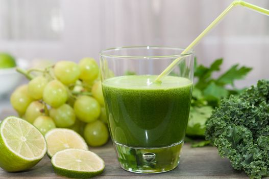 Green detox juice with fruits and vegetables