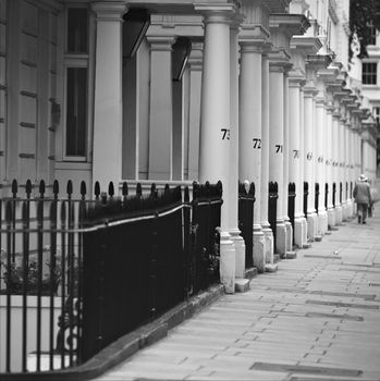 Man taking his afternoon stroll in London streets