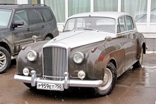 MOSCOW, RUSSIA - MARCH 8, 2015: British retro car Bentley S parked at the city street.