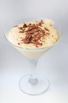 Vanilla mousse with chocolate in the glass