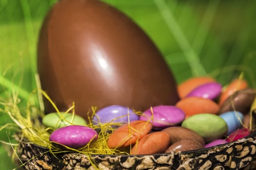 joyeuses paques Easter eggs chocolate light black celebration chocolat colors