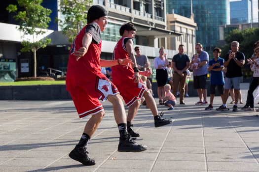 MELBOURNE/AUSTRALIA - JANUARY 22: Street performers entertaining crowds in Southbank during the 2016 Australian Open tennis tournament.