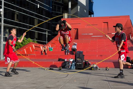 MELBOURNE/AUSTRALIA - JANUARY 22: Street performers entertaining crowds in Southbank during the 2016 Australian Open tennis tournament.