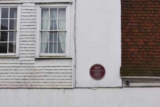 TUNBRIDGE WELLS, UK - JANUARY 26: Plaque outside house where Humphrey Borrows Snr and, later, Humphrey Borrows Jnr lived and manufactured Tunbridge ware. January 26, 2016 in Tunbridge Wells.
