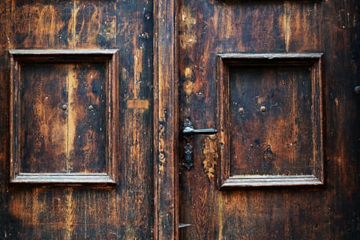 vintage door in Prague city center