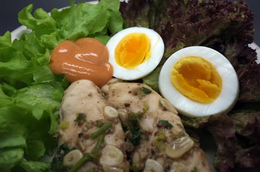 Salad with chicken and egg