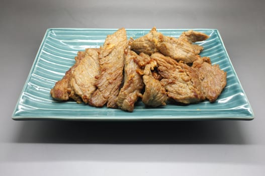 Stir fry pork with pepper