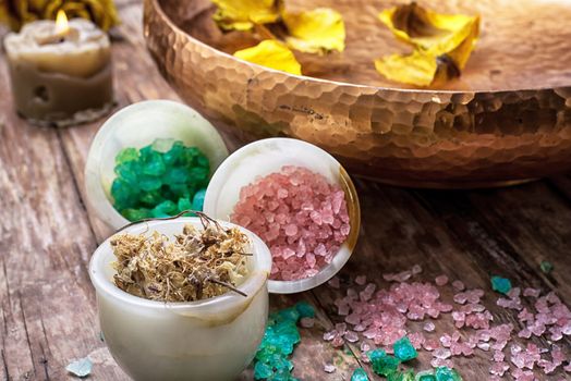 sea salt and accessories for a rejuvenating Spa sessions