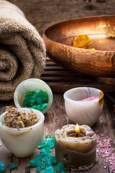 sea salt and accessories for a rejuvenating Spa sessions